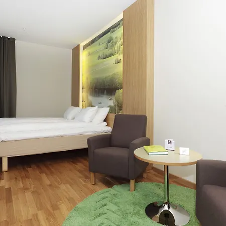 فندق Frich's Surnadal