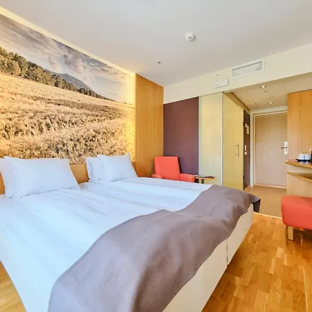 Hotell Frich's 4*